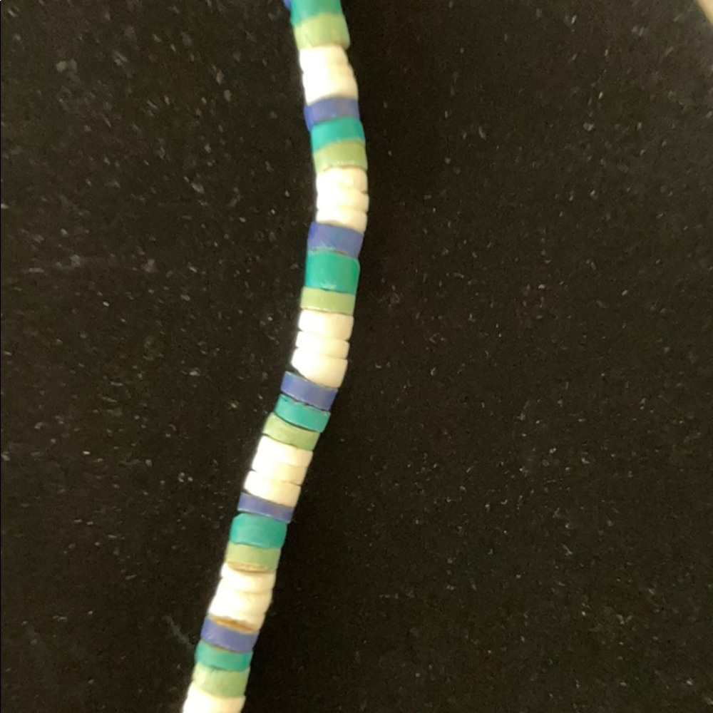 Two Shell Bead Necklaces - Picture 5 of 5